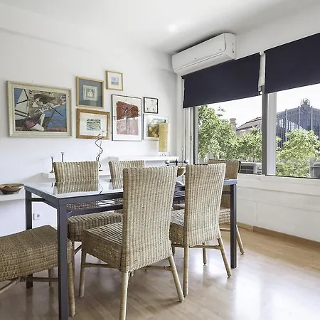 Apartment Friendly Rentals Ribes *